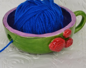 Cuenco de lana de cerámica con alegres y divertidos colores del arcoíris - Para lana de crochet y punto