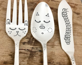 Kids cutlery gift set. Bunny, pig and hungry catapillar hand stamped small vintage fork spoon knife silver plate set. Add baby name