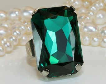 Emerald cocktailring, grote smaragdgroene ring, statement sieraden, grote kristallen ring, emerald rechthoekige ring, enorme bruidsring, cadeau GR59