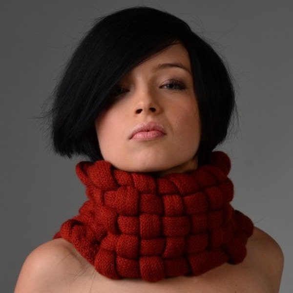 Woven Cowl in Spice