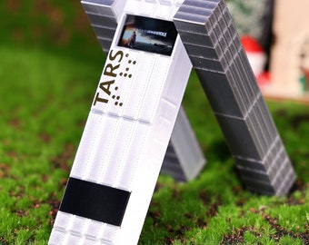 インターステラー映画ロボットTARSカスタムフィギュアは本物のレゴで作