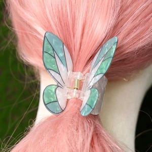 Navi Hair Claw Clip Handmade Jewelry with Glow-in-the-Dark Effect Shark Clip Accessory, Cosplay Collector&#39;s Item, Unique Gamer Gift for Her