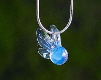 Zelda Fairy Necklace Ghostly White Glass Pendant with Silver Chain, Zelda BOTW & TOTK Fantasy Jewelry for Cosplay, Gift for Couples and Fans