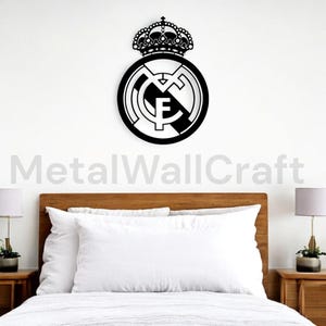 Real Madrid Metal Wall Art - Hala Madrid Logo Decor - Champions League Fan Gift - Unique Birthday Gift for Real Madrid Fans - Christmas Gift