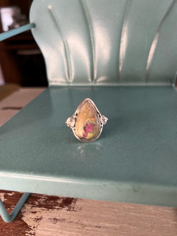 Pear shaped Ruby Fushite and Sterling silver ring… - image 2
