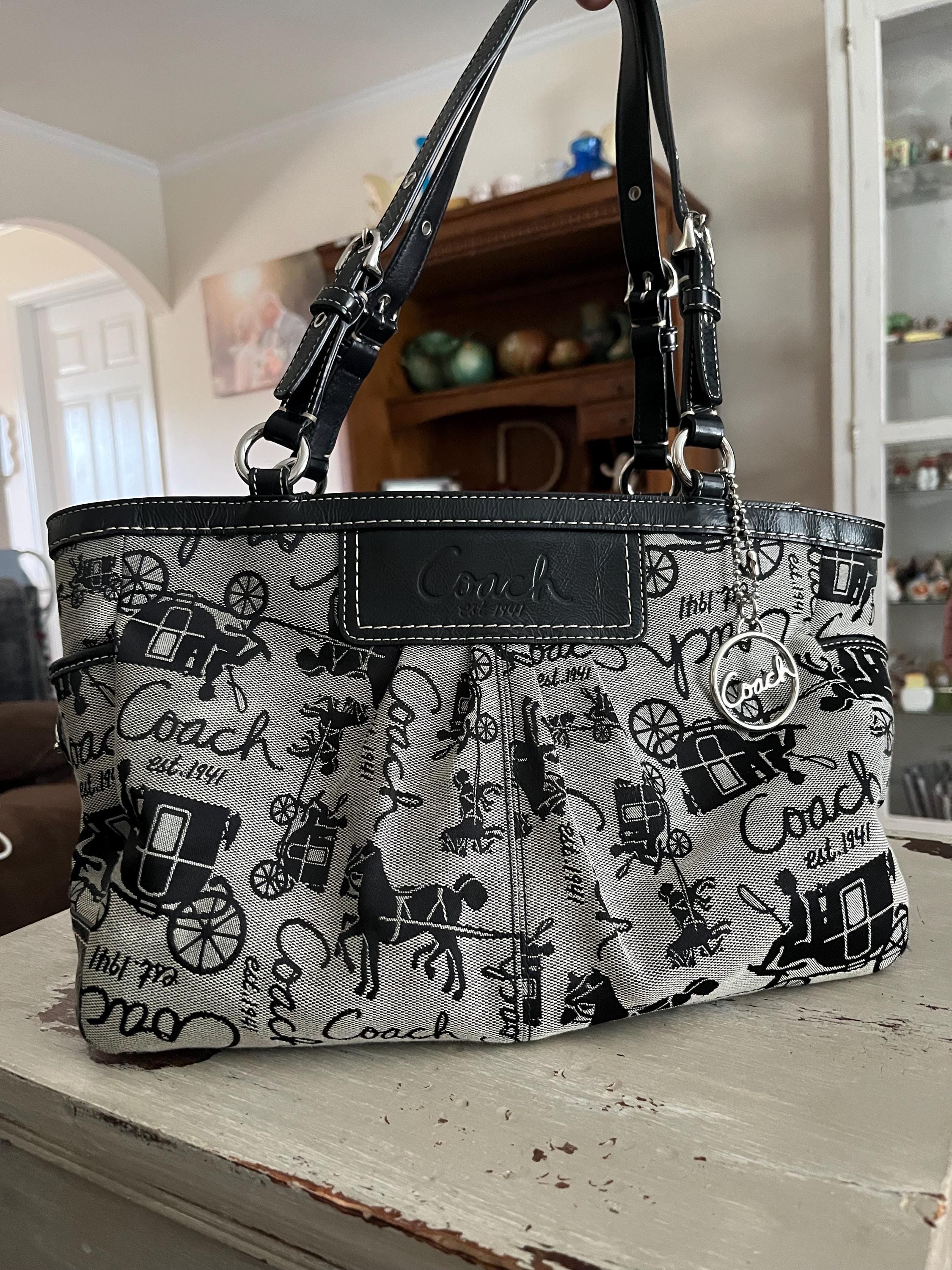 COACH CHELSEA HORSE & CARRIAGE DUFFLE 14036 CROSSBODY