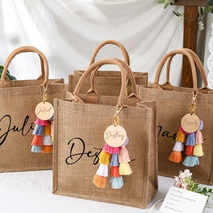 Personalized Bridesmaid Gift Bag with charm, Custom Burlap Gift Bag, Beach Tote Bag, Bridesmaid Proposal Gift Bag, Bachelorette Party Favors