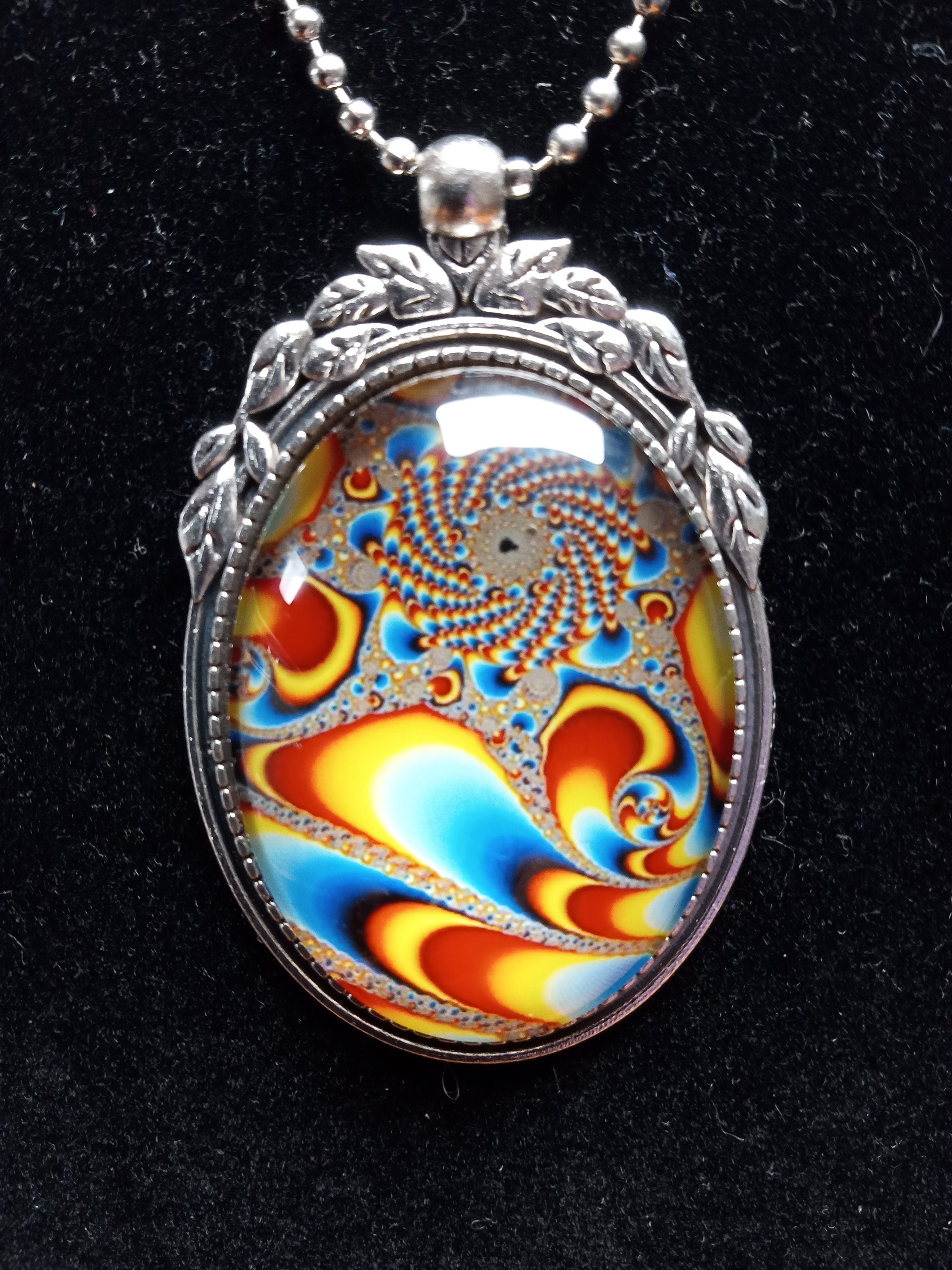 Rainbow dancing Pendant