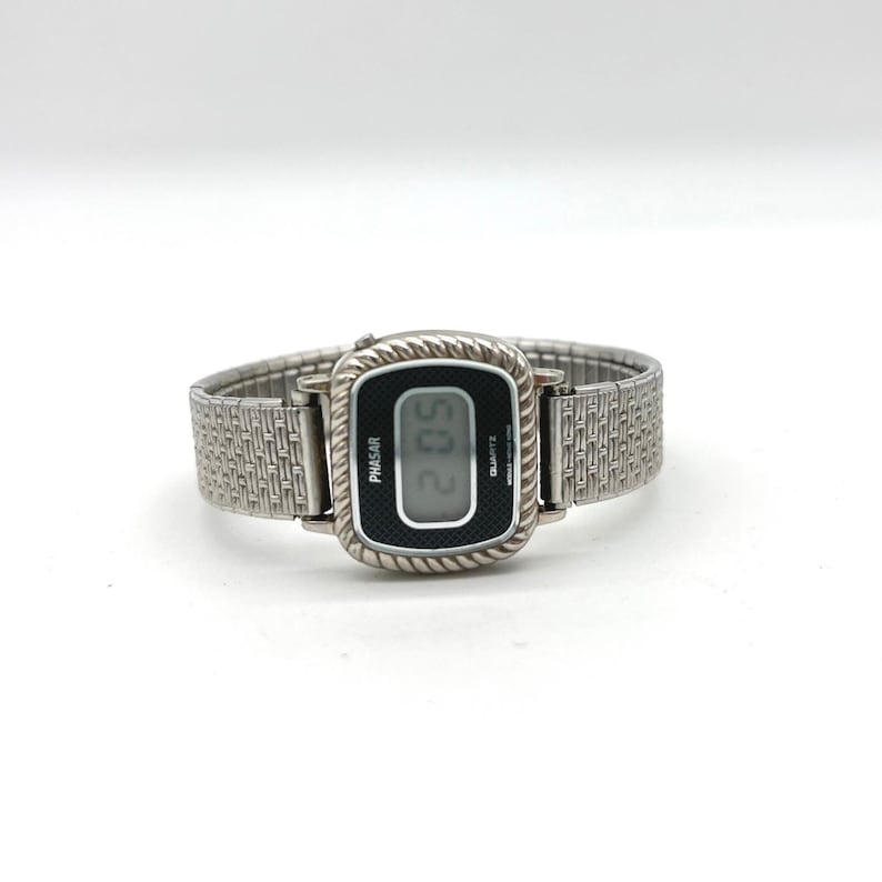 Phasar Digital Watch Sears Roebuck Y450-4290 Silver Tone Rope Bezel Vintage image 1