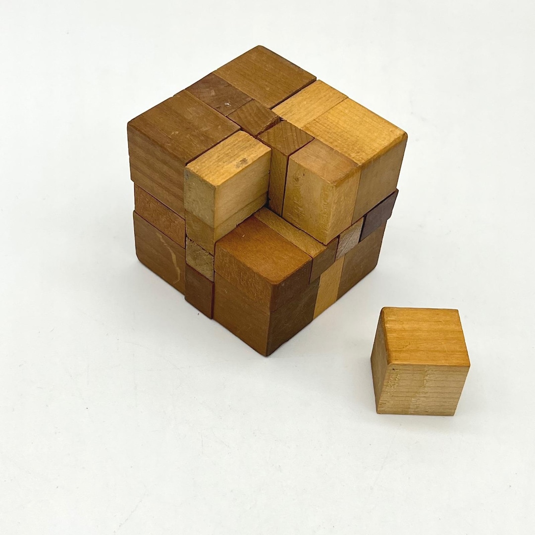 Vintage Wooden Burr Puzzle Brain Teaser Interlocking Cube 3D Puzzle Toy ...