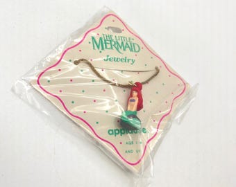Collar de La Sirenita de los años 90, cadena de caja en tono dorado para niños de Disney Applause