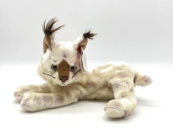 Ty Beanie Baby Tracks the Lynx Spotted Wild Cat Plush Tufted Ears 2001 Vintage