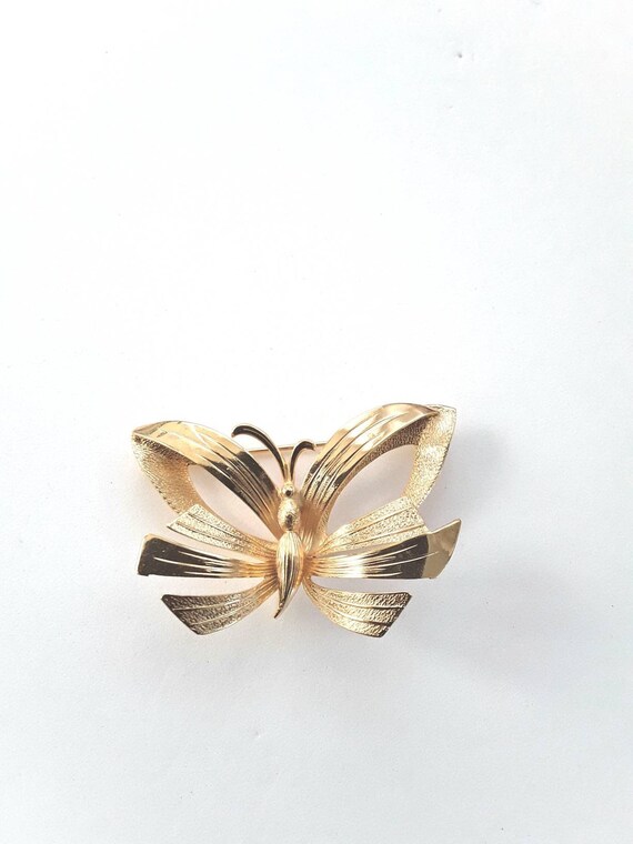 Signed Butterfly Pin Vintage Beautiful - image 1