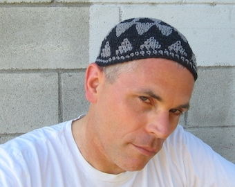 men's cotton kufi, smokey grey black zig zag kufi, crochet skull cap, made to order