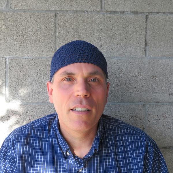 men's short hemp kufi, midnight blue crochet skull cap