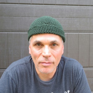 men&#39;s summer docker cap, forest green cotton linen beanie: hand crocheted watch cap