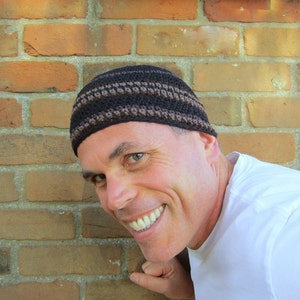 men&#39;s cotton kufi, black coffee brown skull cap, crochet short beanie