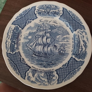 Blue and White Alfred Meakin Fair Winds 10.5&quot; dinner plate. &quot;Friends of Salem&quot;