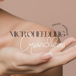 Könnte beinhalten: Eine Frauenhand mit hellrosa Maniküre ist mit dem Text "Gesicht und Beauty" und "MICRONEEDLING Grundkurs" in Schwarzweiß abgebildet. Der Text "BUY NOW!" und "LashHighliftBeauty" ist ebenfalls in Schwarzweiß dargestellt.