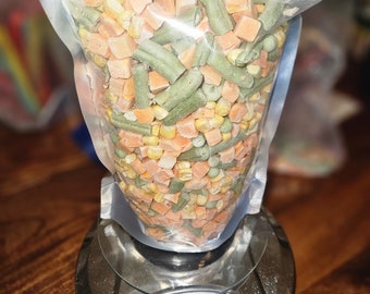 Freeze Dried Mixed Vegetables | 4 Oz Bag | Carrots | Peas | Green Beans | Corn | Parrot Food | Human Grade