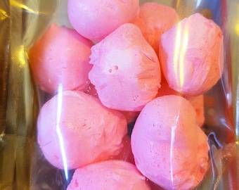 Freeze Dried Candy | 3 Oz Bag Pink Bubble Gum flavor TAFFY