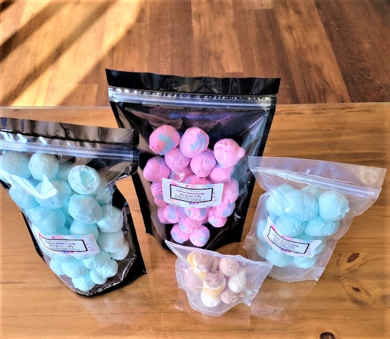 8 OZ Freeze Dried Cotton Candy Taffy Blue OR Pink Pink and Blue