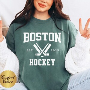 Boston Fleet Women&#39;s Hockey Vintage Shirt, Boston Hockey Fan Comfort Colors Youth Adult Unisex T-shirt