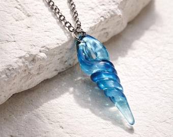 Handmade Stardew Valley Mermaid Necklace – Ocean-Inspired Glass Pendant with Spiral Seashell & Transparent Conch | Gift for Stardew Fans