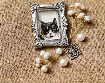 Custom Hand-Painted Pet Portrait Magnets: Vintage Style Keepsake Fridge Art
