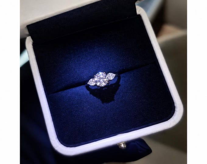 2 Carat Round Lab Grown Diamond Engagement Ring: Pear Side Stones, 14k Gold