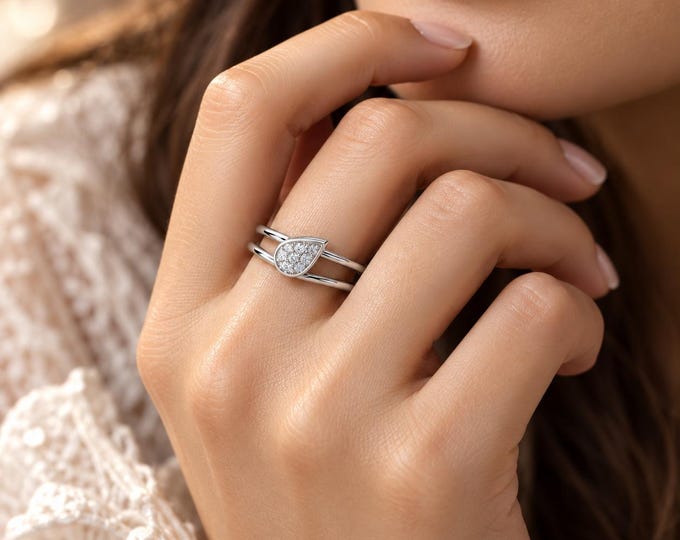 14k White Gold Lab Grown Diamond Leaf Design Anniversary Ring | Gift for Her