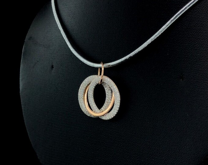 0.70 Carat Natural Diamond Circle Pendant: 14K White Gold Charm