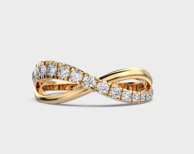 14K Yellow Gold Wedding Ring with Lab Grown Diamond - Eco-Friendly Elegance