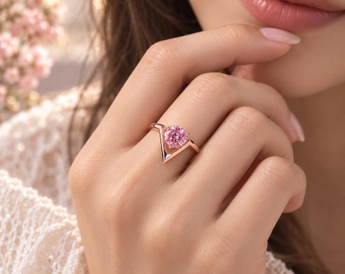 1 Carat Portuguese Cut V Ring - Elegant Promise Ring Gift for Her