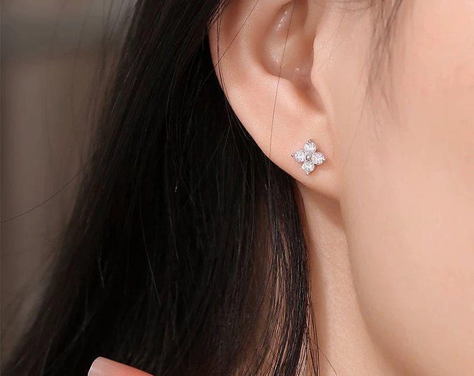 0.35 Ct Lab Grown Diamond Stud Earrings in 18K White Gold