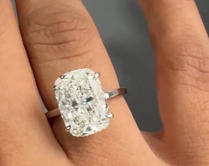 5 Carat Lab Grown Diamond Engagement Ring | 14K White Gold Cushion Cut Beauty