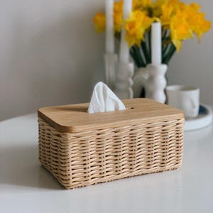 Wicker Tissue Box Cover mit Holzdeckel, stilvolles Tischdekor, elegantes und funktionales Küchenzubehör, perfektes Küchendekor