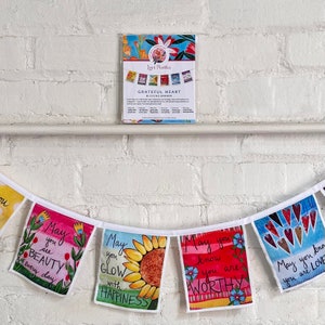GRATEFUL HEART : Cloth Blessing Banner
