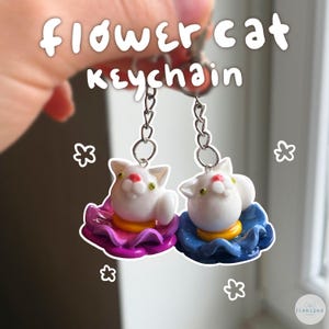 Handmade Cat Sitting on Flower Keychain | Cute Polymer Clay Cat Charm | Gift for Cat Lovers