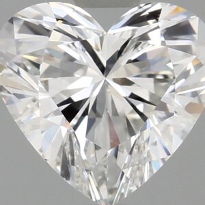 1.52 Ct Heart Cut Lab Grown Diamond IGI Certificate E VVS2 For Quality diamond Ring