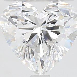 2.11 Ct Heart Cut Lab Grown Diamond IGI Certificate E VS1 For Anniversary Jewelry