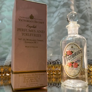 Vintage Victoria&#39;s Rose Eau De Toilette by Victoria&#39;s Secret | 100 ml | Empty bottle in its original box