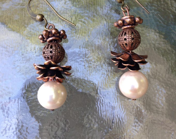Antique Brass Earrings with Big Beige Pearl and flower design