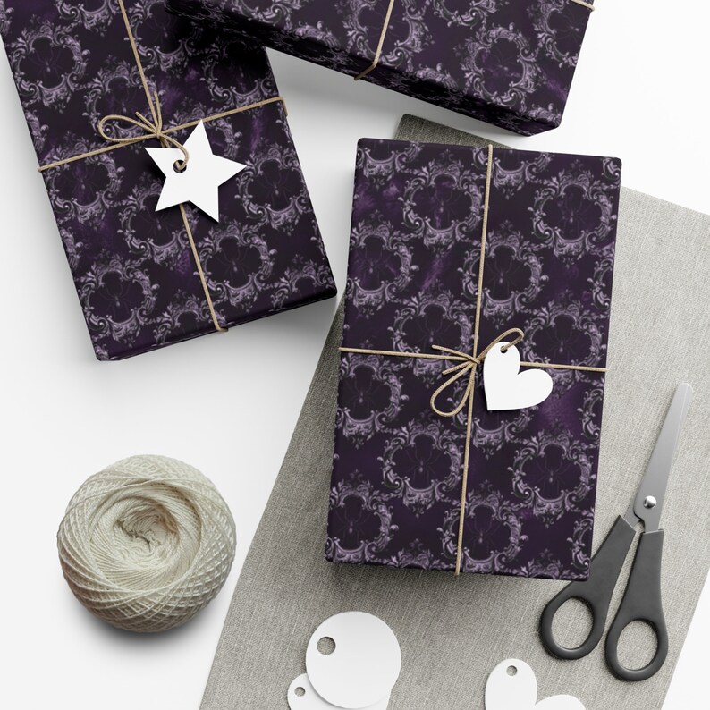 Papel de regalo de arañas para Halloween ~ Estilo vintage/gótico/terrorífico / Ideal para cumpleaños, ocasiones especiales y fiestas imagen 8
