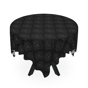 Black Skull Tablecloth~Spooky Home Decor|Halloween|Goth Accessories|Housewarming Gift
