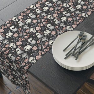 Floral Skull Ghost Table Runner | Spooky Decor|Dining Table Accessory|Halloween Decoration|Home Style|Party Tablecloth