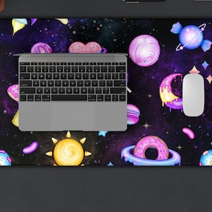 Space Galaxy Mouse Pad~Cute Alien Desk Mat|Kawaii Office Decor|Teen PC Accessories|Gift Idea