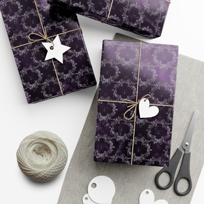 Papel de regalo de arañas para Halloween ~ Estilo vintage/gótico/terrorífico / Ideal para cumpleaños, ocasiones especiales y fiestas imagen 7