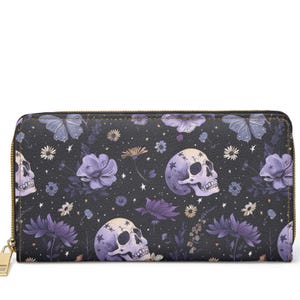 Cartera con cremallera con diseño de calavera morada y mariposa ~ Regalo gótico/punk para Halloween ~ Monedero alternativo con tarjetero ~ Polilla con esqueleto único