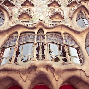 Barcelona, Spain Photograph. Casa Batlló by Gaudi. Passeig de Gràcia 8x12